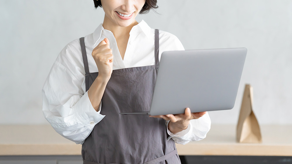 インストール不要。高額な専用端末も必要なし